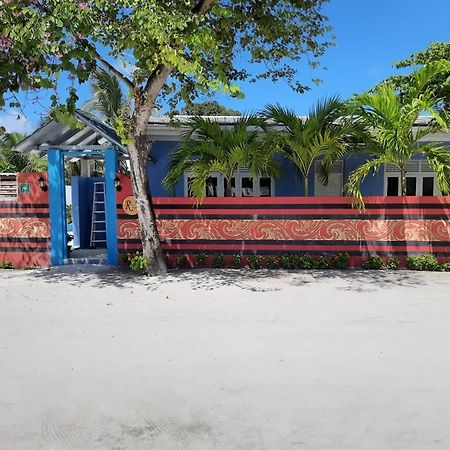 דהיגורה Royal Beach Dhigurah מראה חיצוני תמונה